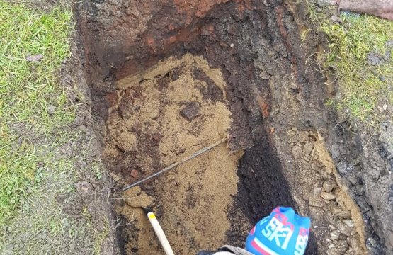 Pokládka vody, elektřiny, kanalizace